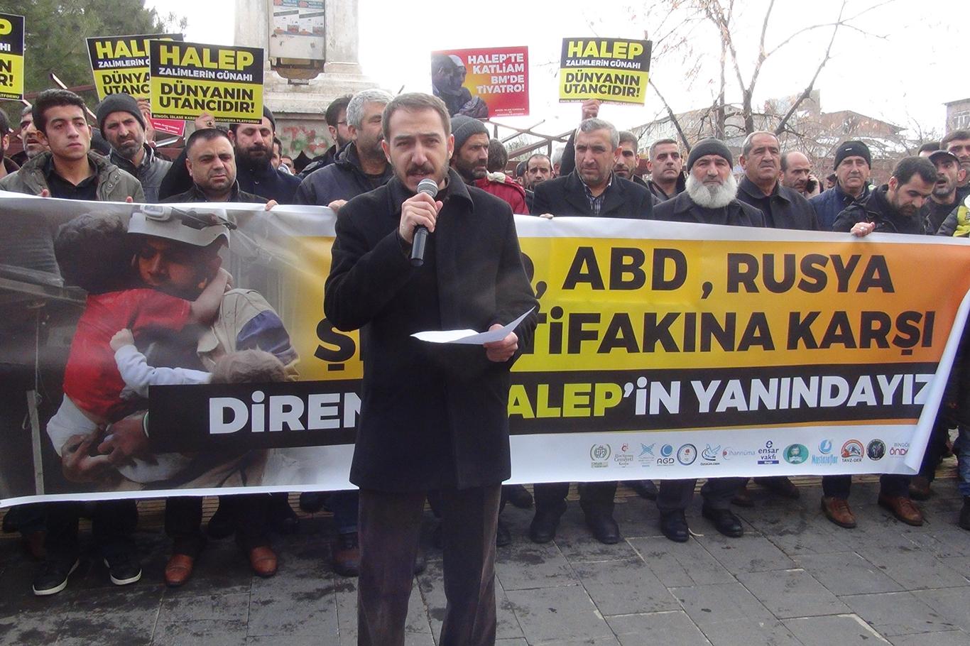 “Bu katliamlara sessiz kalmak vahşete ortak olmaktır” “Bu katliamlara sessiz kalmak vahşete ortak olmaktır”